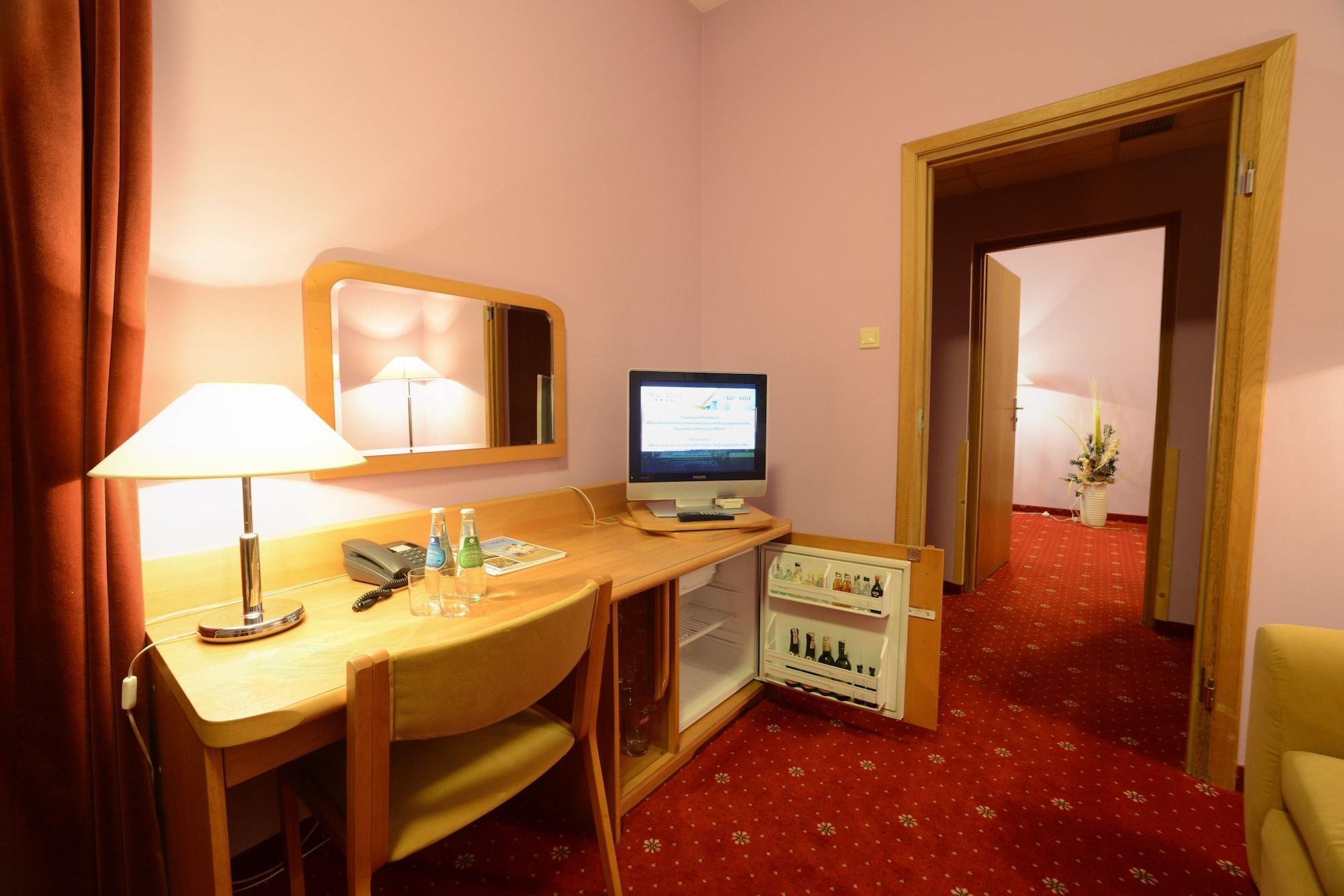 Hotel Orient Красков Екстериор снимка