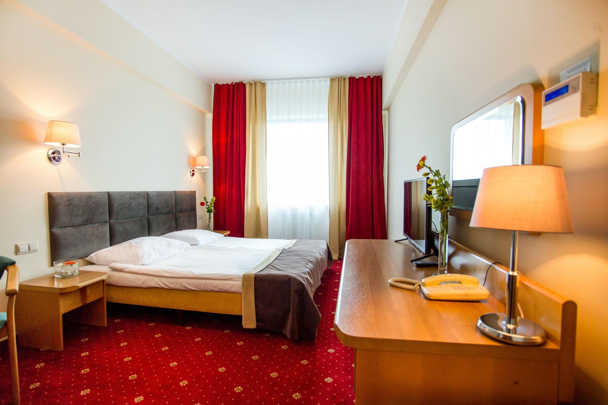 Hotel Orient Красков Екстериор снимка