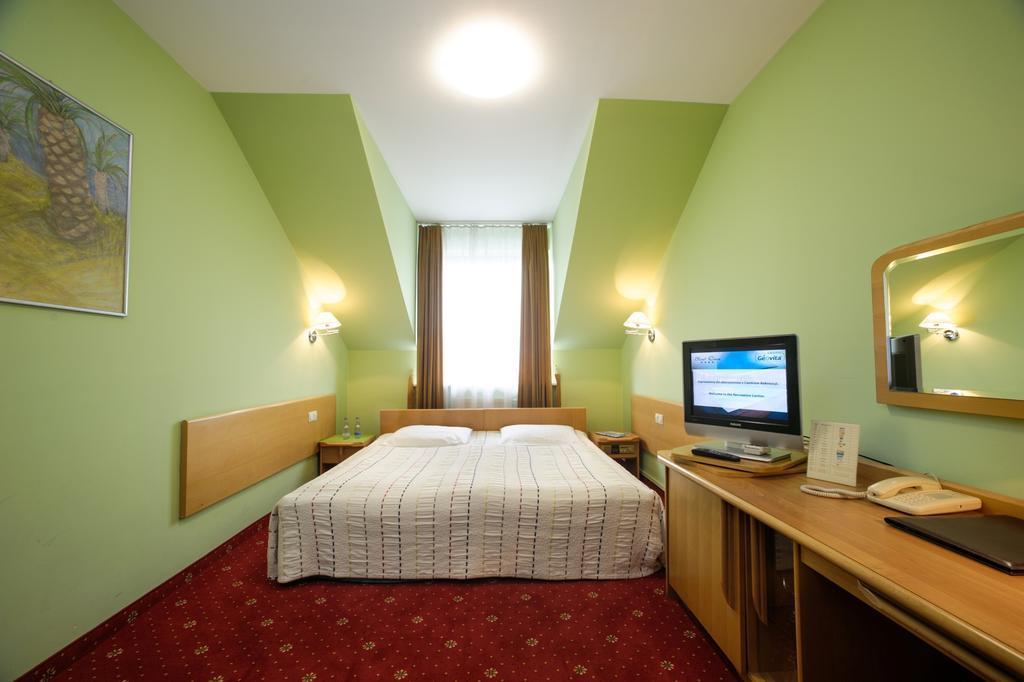 Hotel Orient Красков Екстериор снимка
