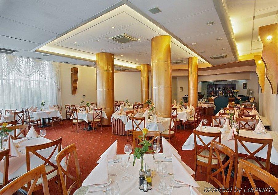 Hotel Orient Красков Ресторант снимка