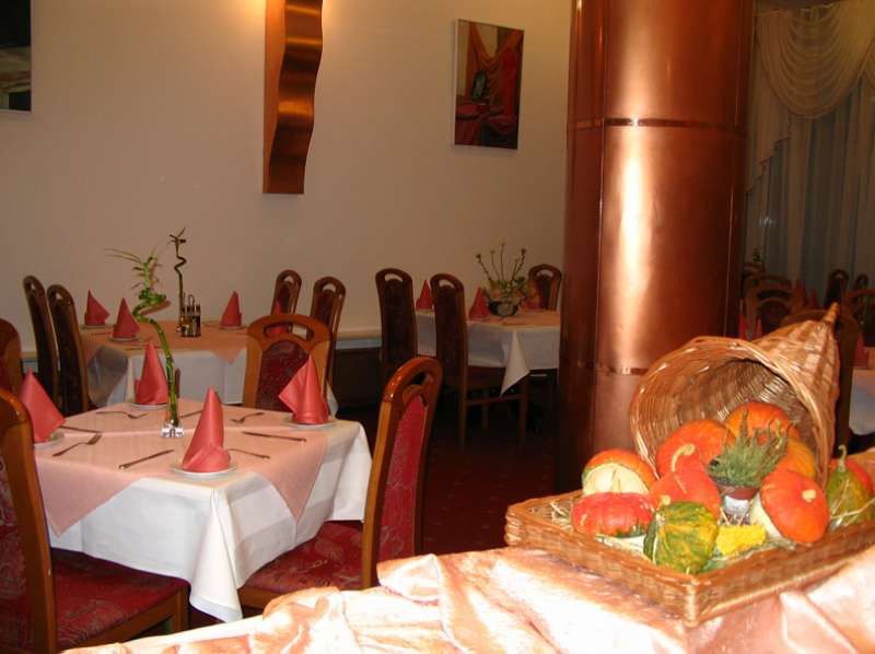 Hotel Orient Красков Екстериор снимка
