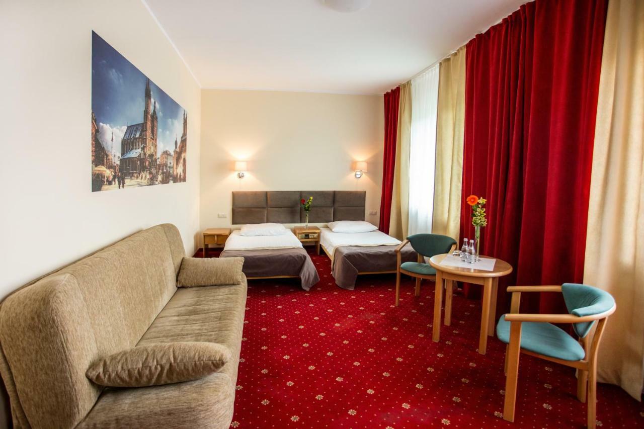 Hotel Orient Красков Екстериор снимка